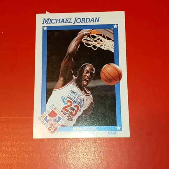 Michael Jordan card - Picture 1 of 3